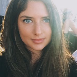 Meet your Posher, Casey